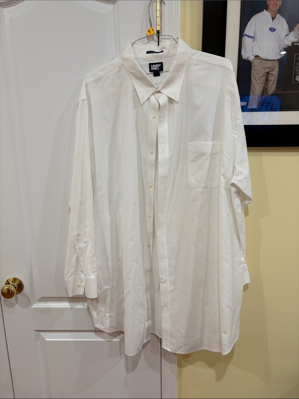 Lands' End White Men’s Long-Sleeve Button-Up Dress Shirt